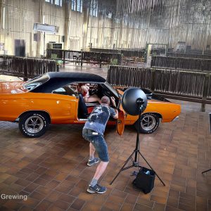 making of Foto vom Fotoshooting für den Oldtimer & Girls Kalender